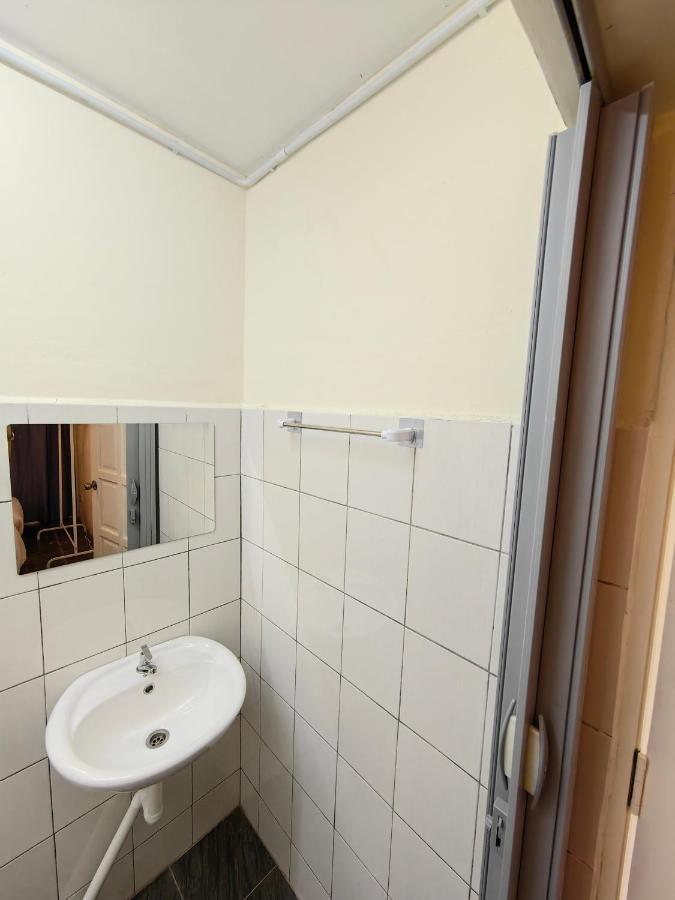 22A Hostel George Town Buitenkant foto