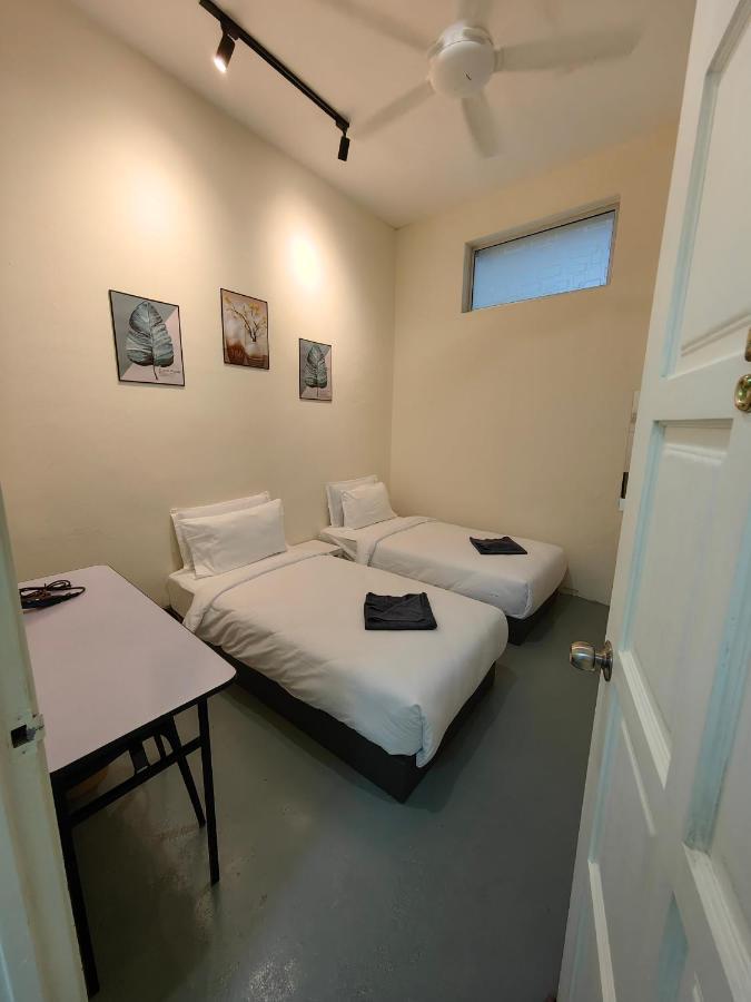 22A Hostel George Town Buitenkant foto