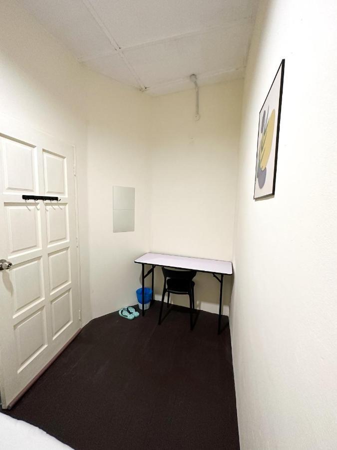 22A Hostel George Town Buitenkant foto