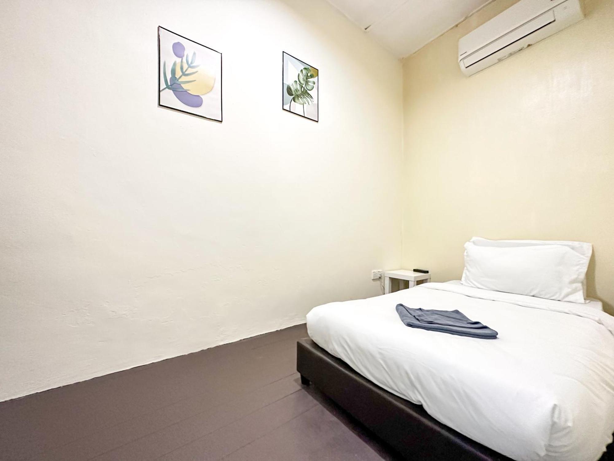22A Hostel George Town Buitenkant foto